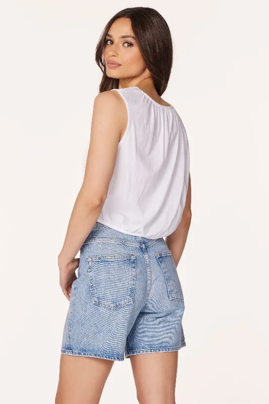 SHIRRED SLEEVELESS TEE