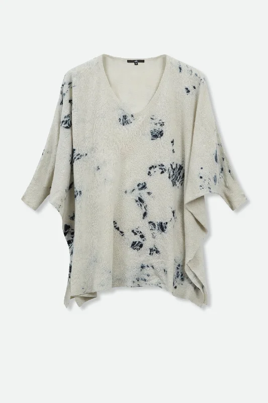 IRINA PONCHO IN HAND DYED SHIBORI CASHMERE INDIGO GREY