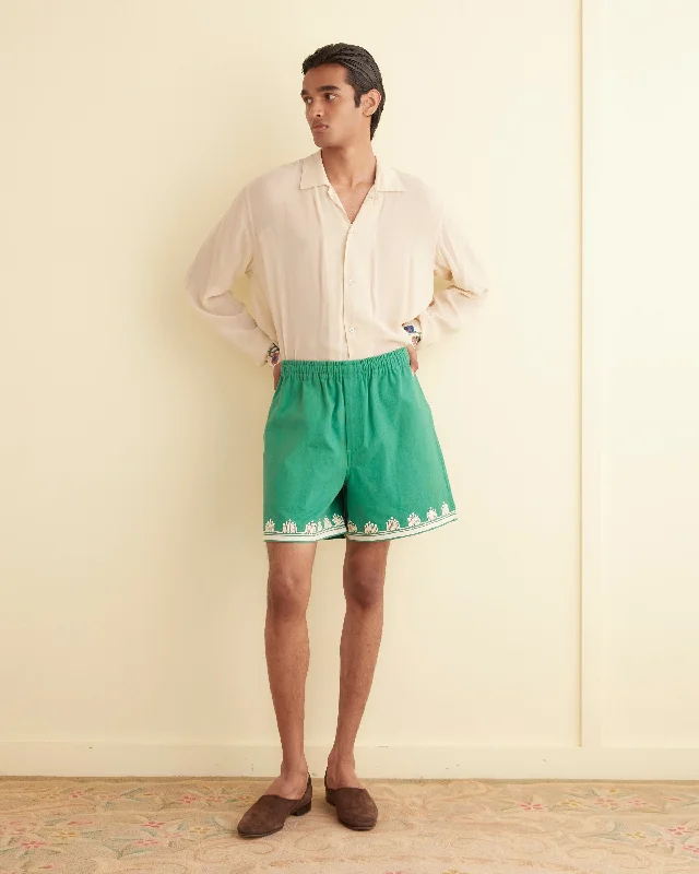 Men's Straight-Leg Jeans for a Classic FitRipple Appliqué Shorts