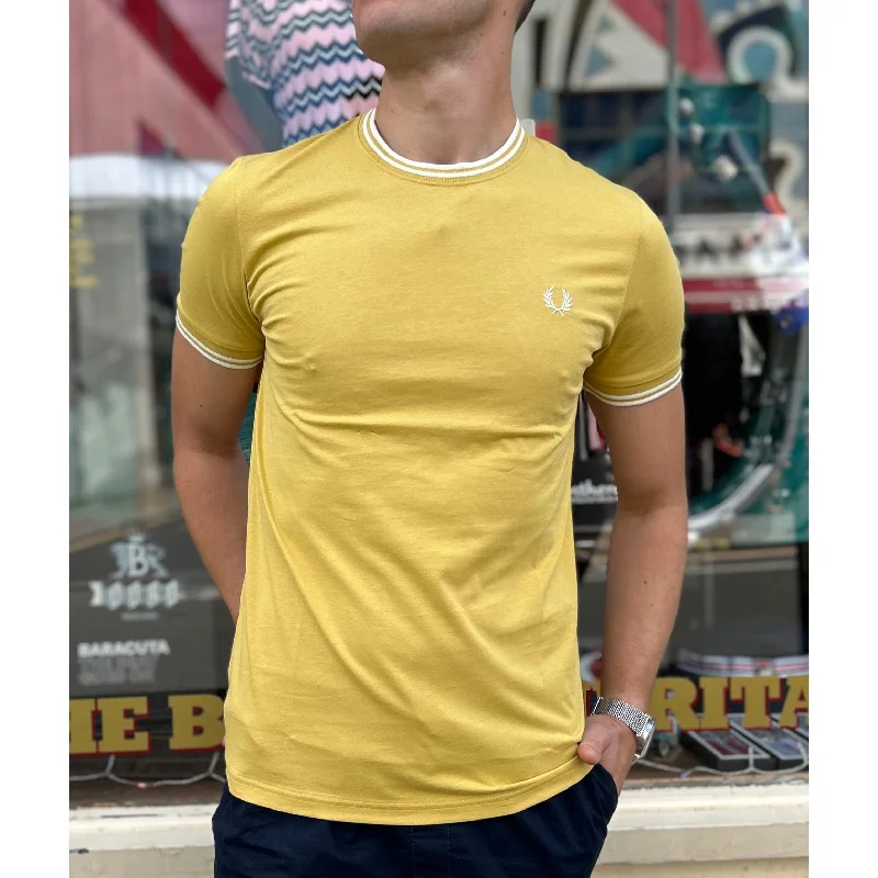 Men's Shirts with Lace-Up HemlinesFred Perry - M1588 Twin Tipped Honeycomb/ Ecru - T-Shirt