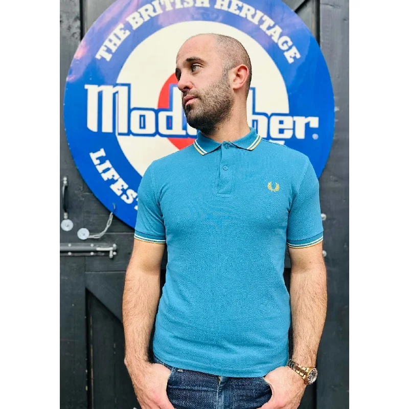 Men's Shirts with Embellished CollarsFred Perry - M3600 Ocean/ Snow White/ Honeycomb Twin Tipped - Polo