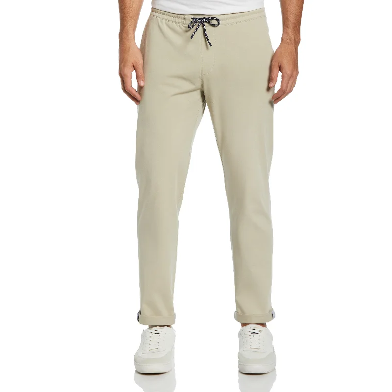 Men's Pants with Contrast Fabric PanelsPull-On Jogger Pant